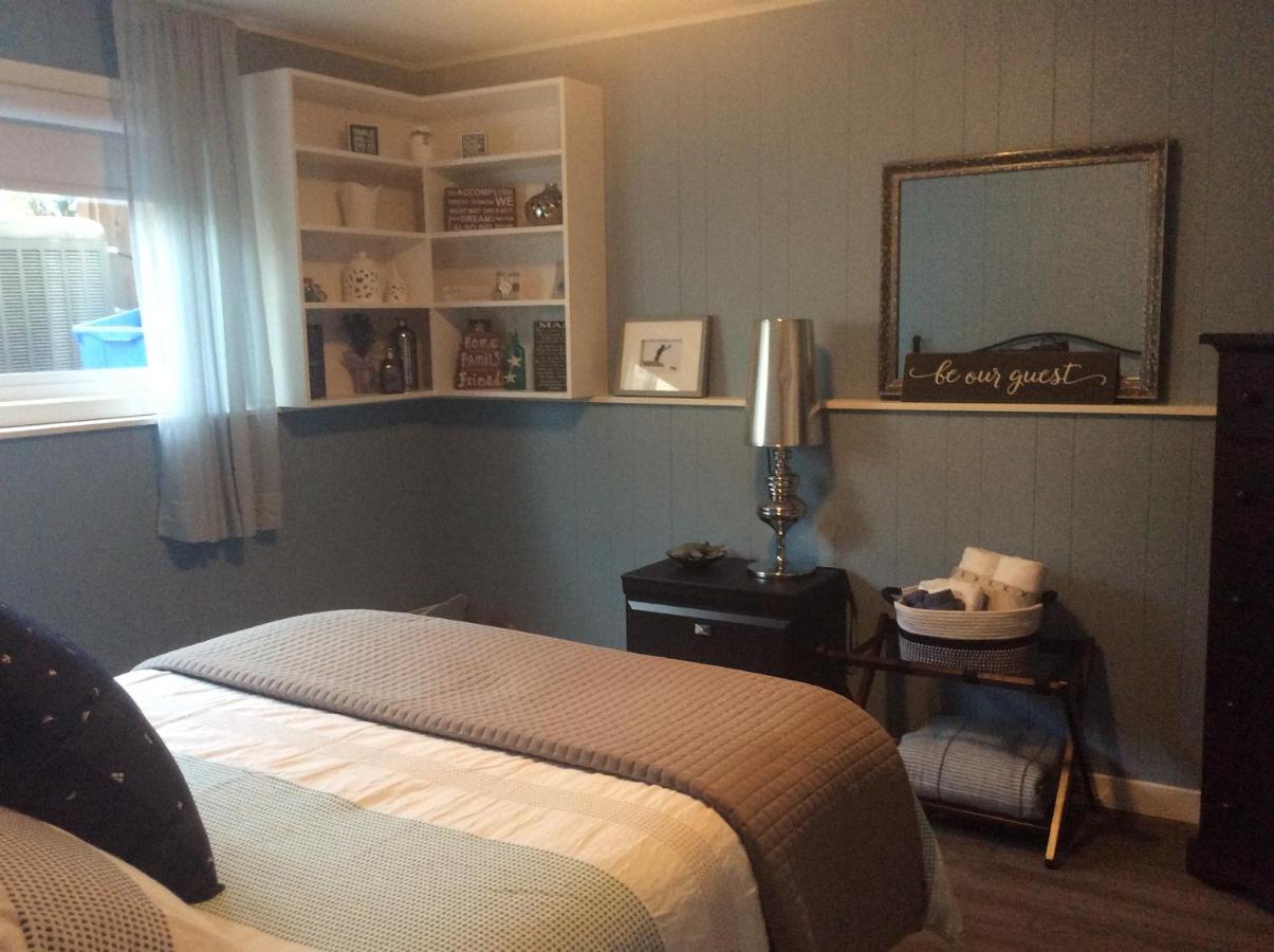 Berkie'S Bed & Breakfast Port Alberni Exteriör bild